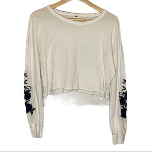Garage cropped long sleeve tee sleeve embroidery
